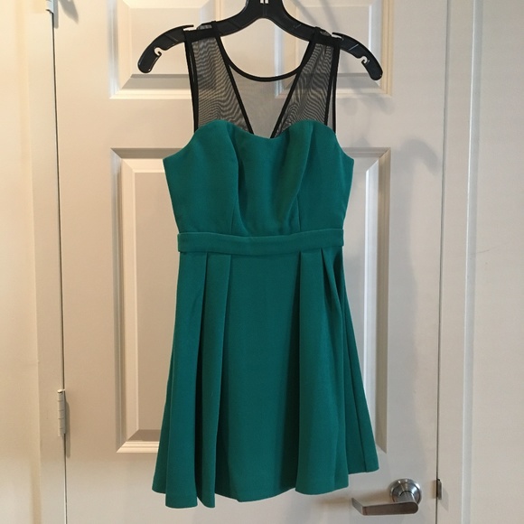 bcbgeneration green dress